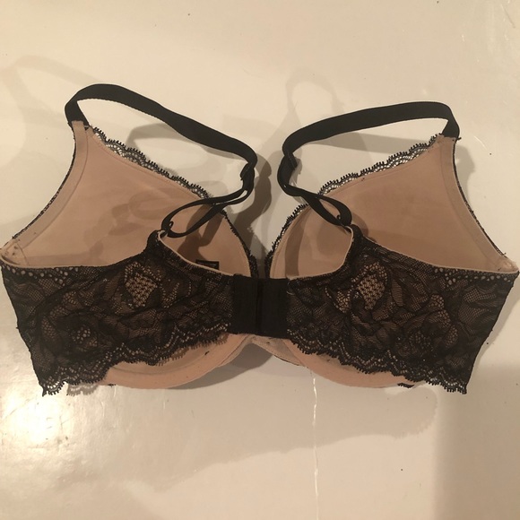 VICTORIA’S SECRET Plunge Black Lace Over Nude BRA 34D - Picture 4 of 7